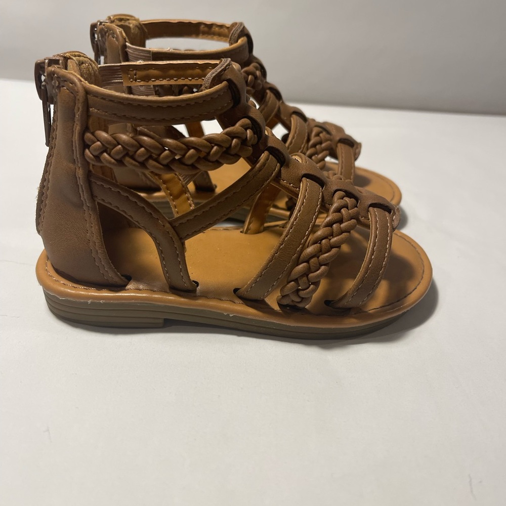 UNR8ED Brown Gladiator Sandals toddler size 6